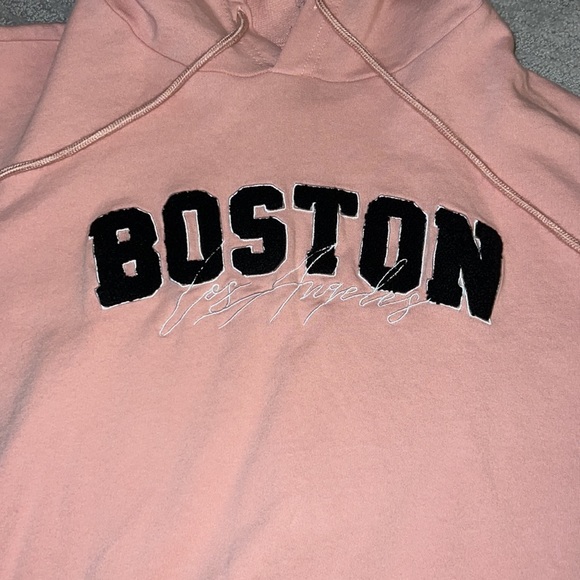 SHEIN SWEATSHIRT - Picture 2 of 3